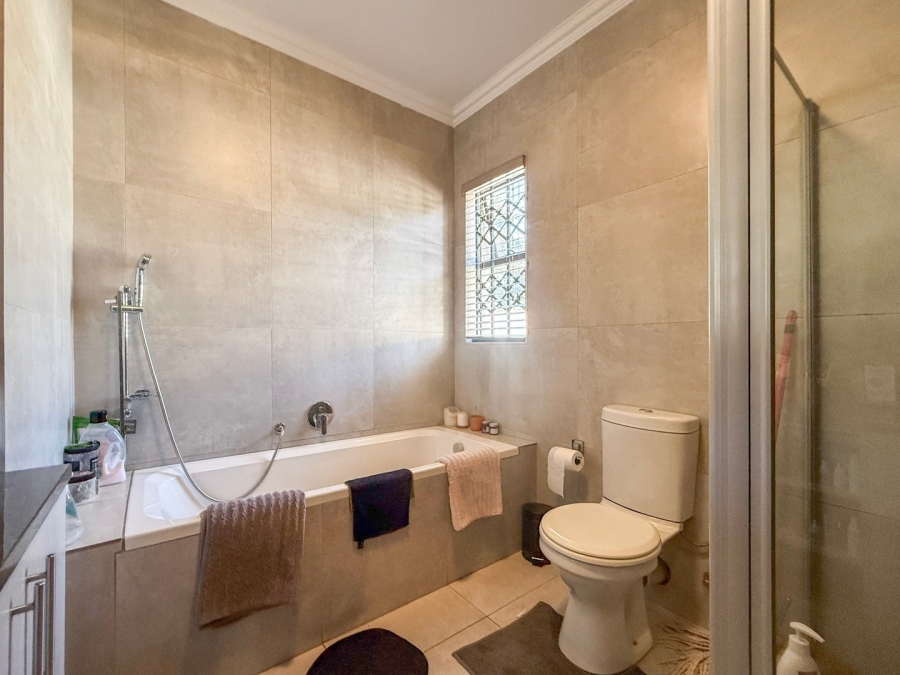3 Bedroom Property for Sale in Melodie North West